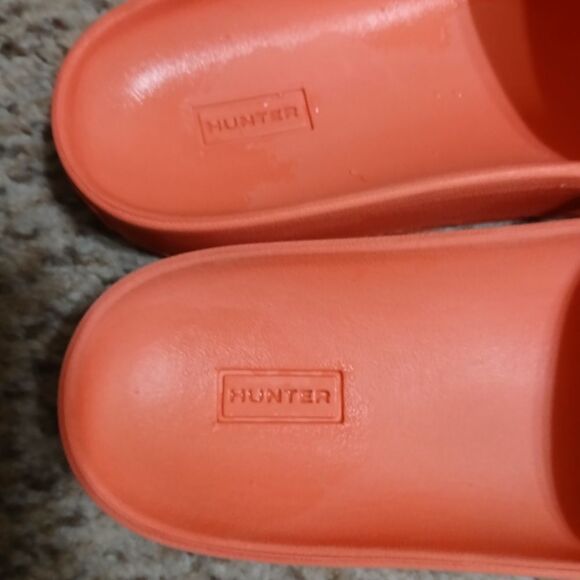 HUNTER Slide sandals Logo Orange Size see below Waterproof Material - Picture 6 of 14